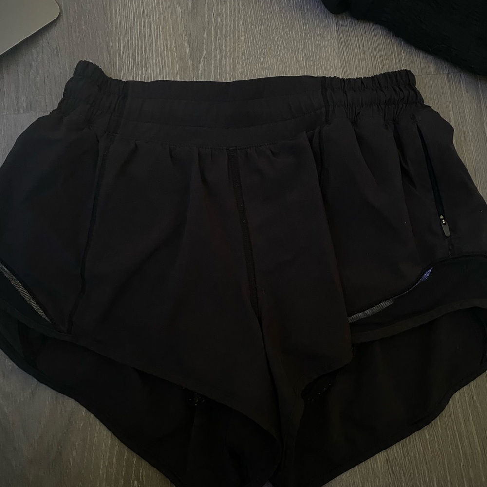 black hotty hot shorts